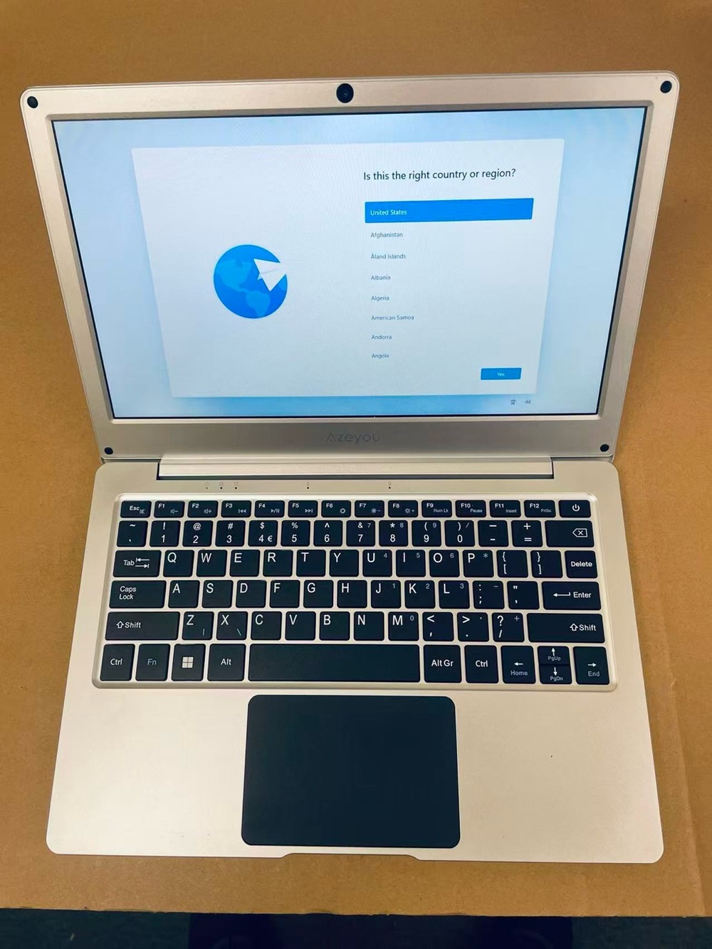 11.6" Laptop 1366x768, 128GB, Windows 11 Pro - 081904